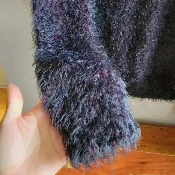 BRAND NEW Express Fuzzy Sweater S/P Color Black Purple Long Sleeve Soft Comfy - Picture 5 of 6